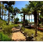 Bajo En Apartment Marbella
